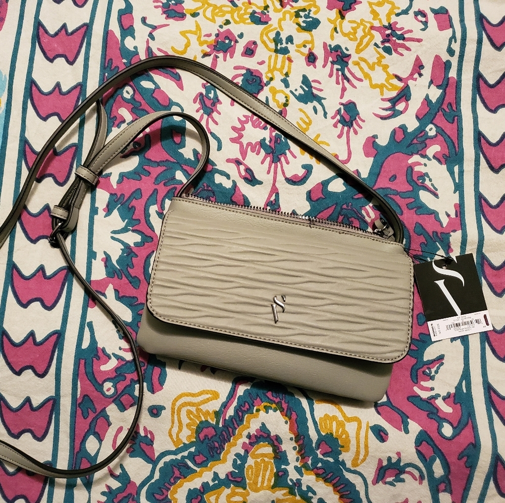Vera Wang Crossbody Purse